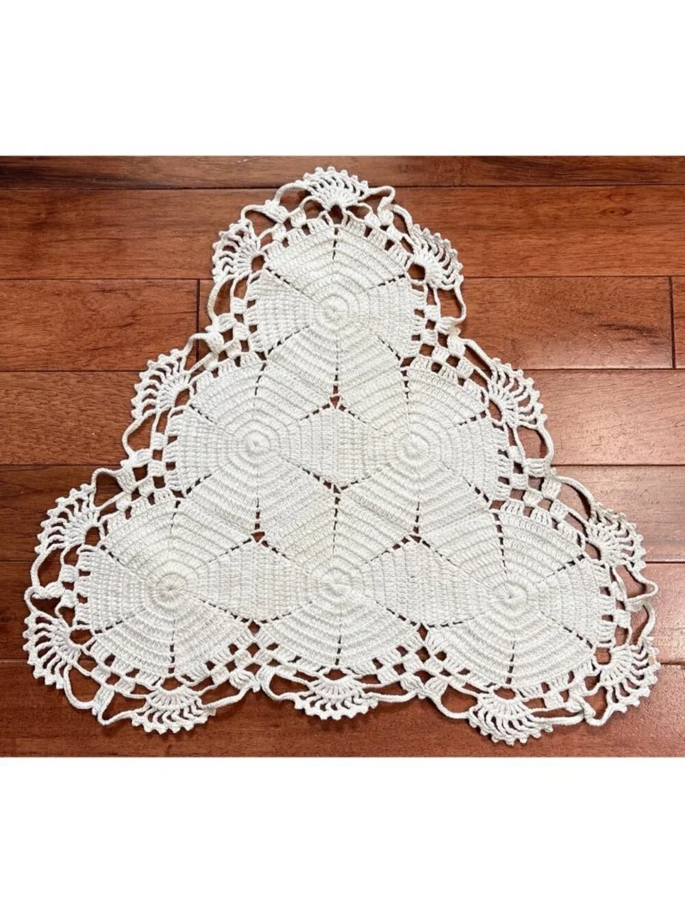 Handmade Crochet Doily Cream Triangle Shape Decorative Table Accent 13x15